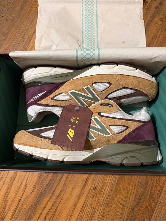 New Balance Other - CNCPTS x New Balance 990v4 “Patina"